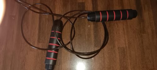 Wearslim Skipping Rope with Ball Bearings Rapid Speed Jump Rope Cable and 6” Memory Foam Handles Ideal for Aerobic Exercise Like Speed Training, Extreme Jumping - Multi Color photo review